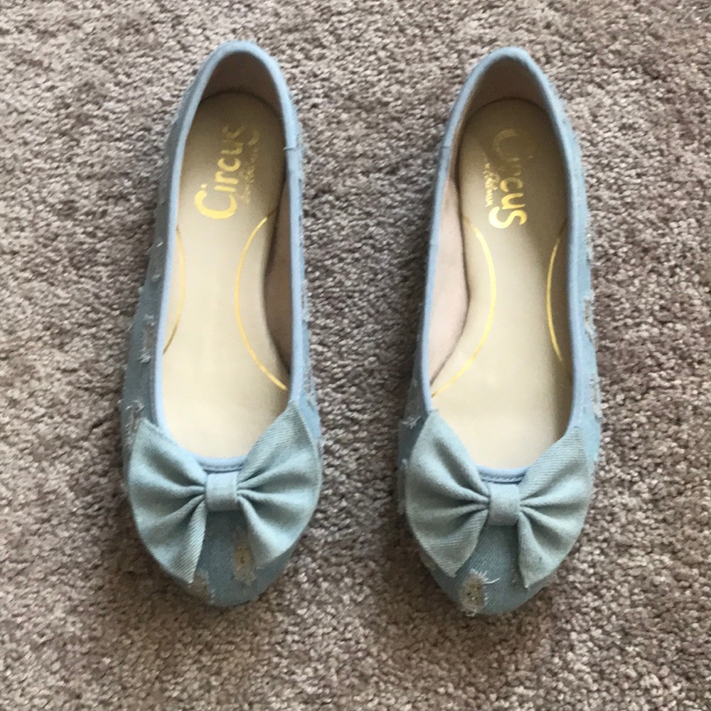 Denim flats